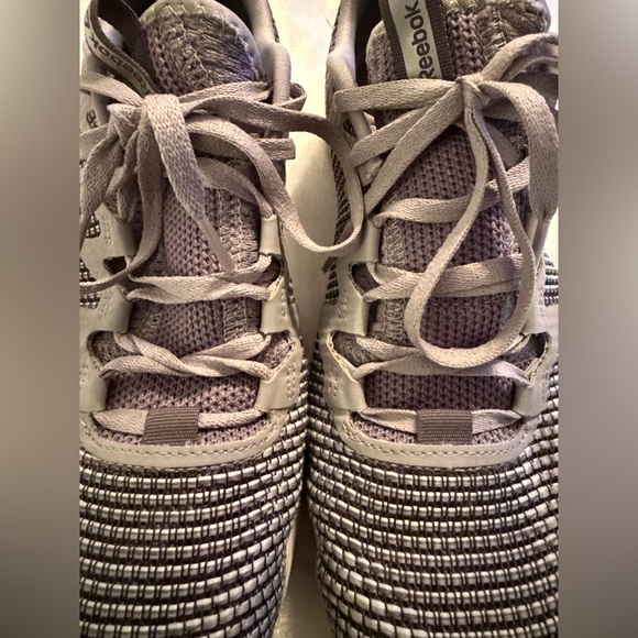 Reebok Charcoal and White Training Shoes - Picture 11 of 12